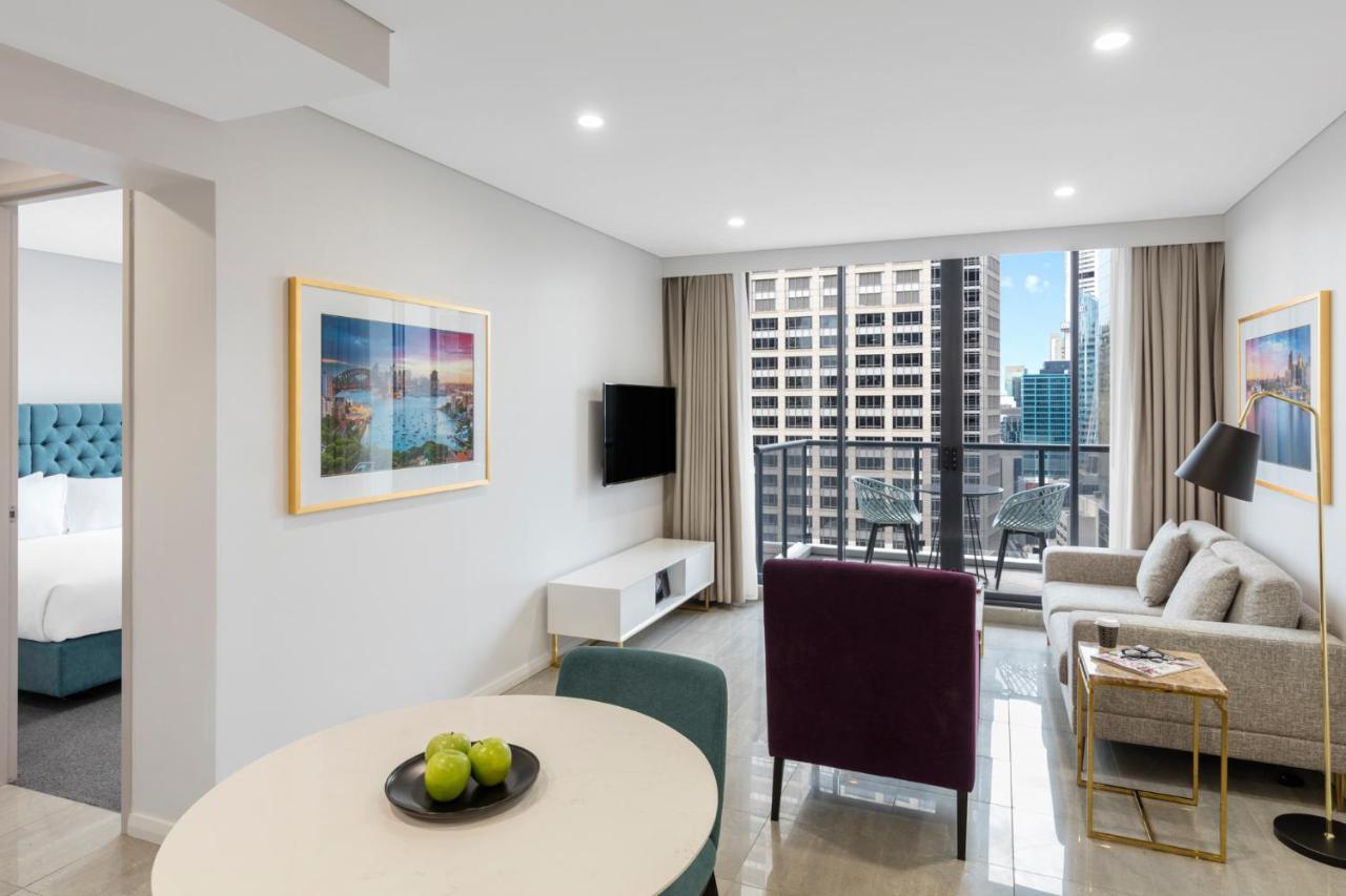 Meriton Suites Pitt Street, Sydney Exterior photo A typical apartment interior