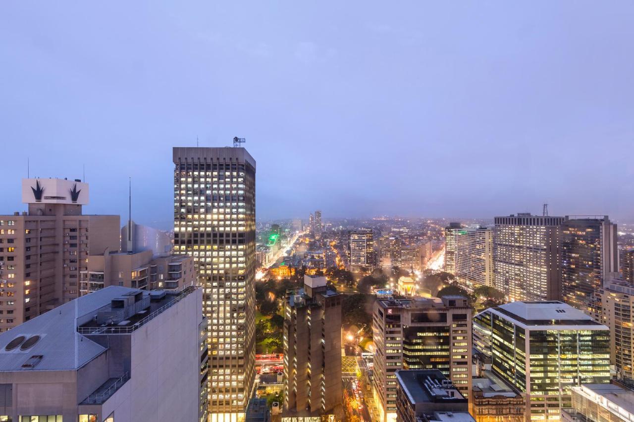 Meriton Suites Pitt Street, Sydney Exterior photo View of the city from the 10th floor of the hotel