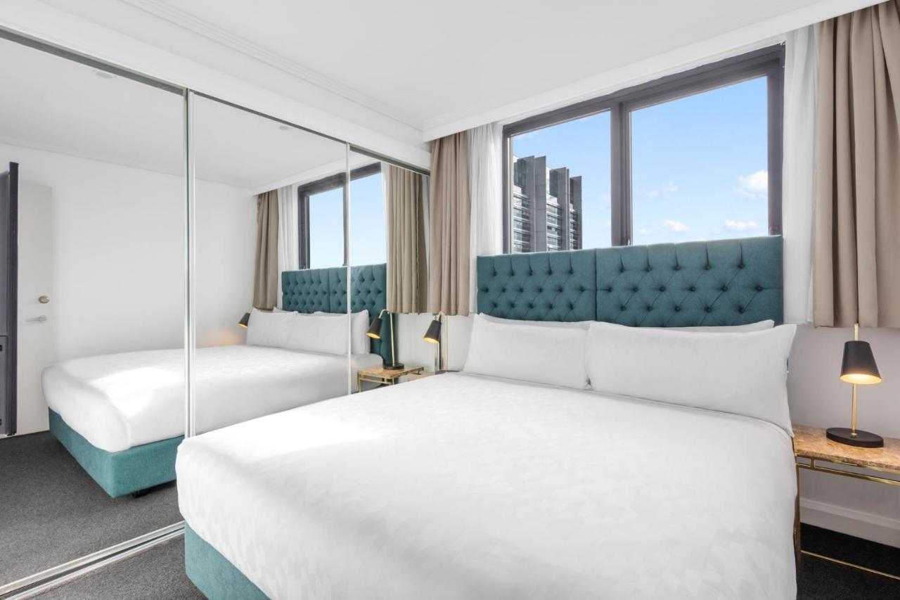 Meriton Suites Pitt Street, Sydney Exterior photo Bedroom